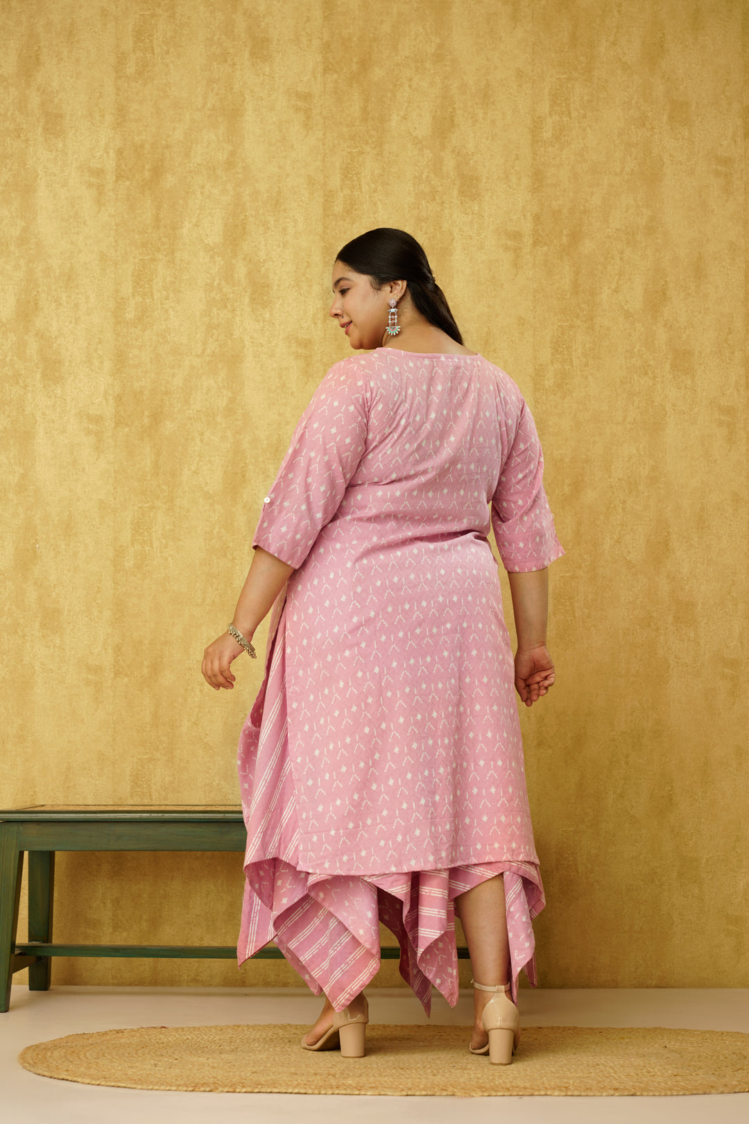 pink indo western dress for curvy women in XL and above sizes